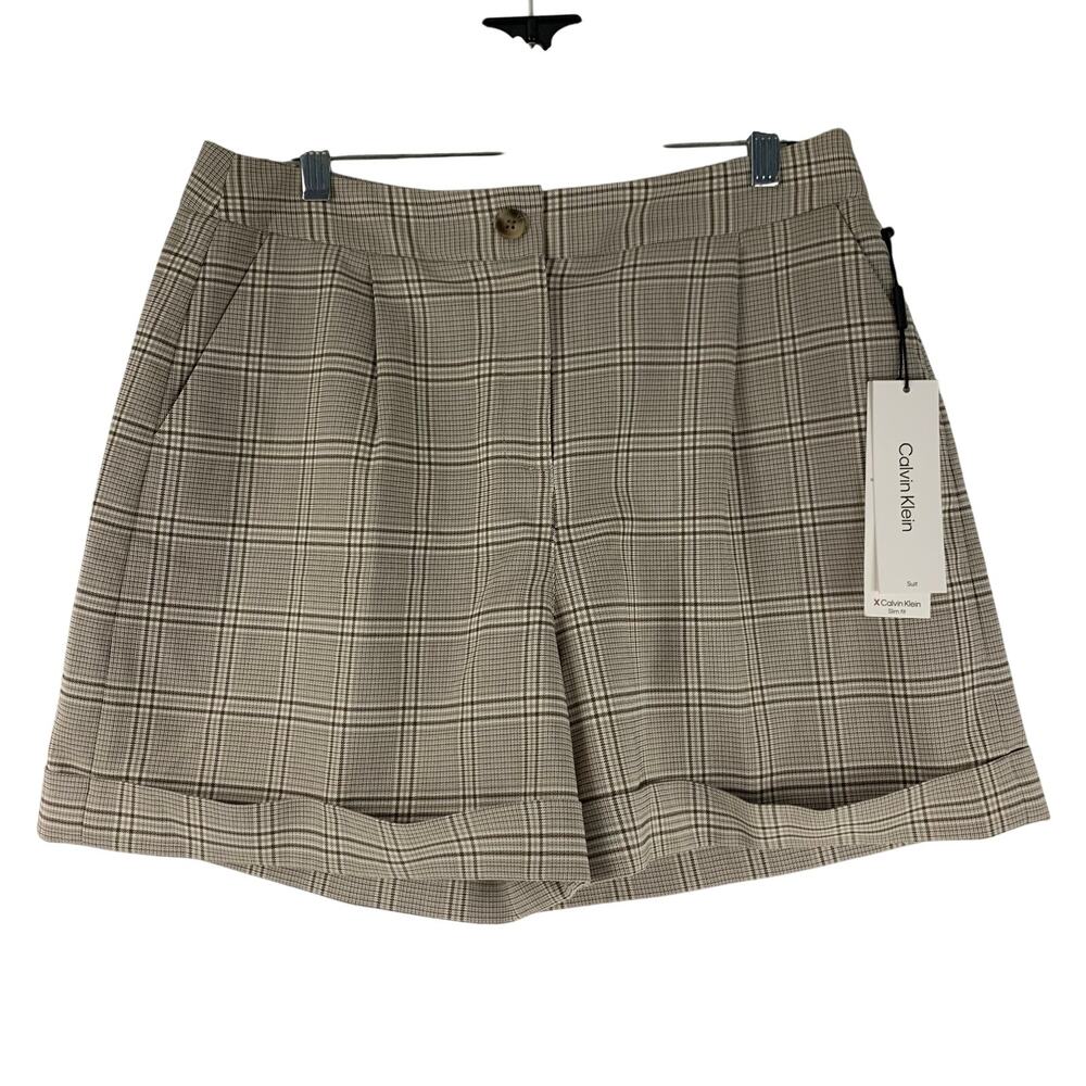 Calvin Klein Women's Pleated Plaid Shorts Size: 12